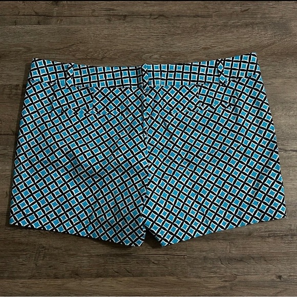 Ann Taylor City Shorts - Picture 4 of 4